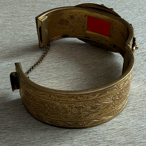 Vintage Gold and Brown Bracelet - Picture 3 of 10